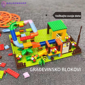 Zabavni park koji se pravi od kockica