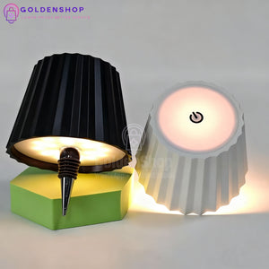 Stona lampa lampa od vinske boce  , kreativna dekorativna lampa
